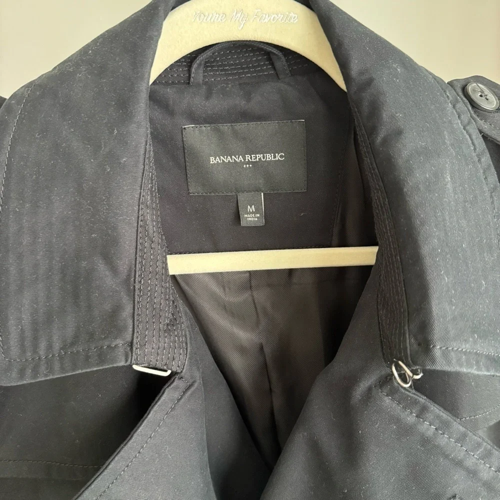 Banana Republic Men's Black Double-Breasted Trench Coat Medium